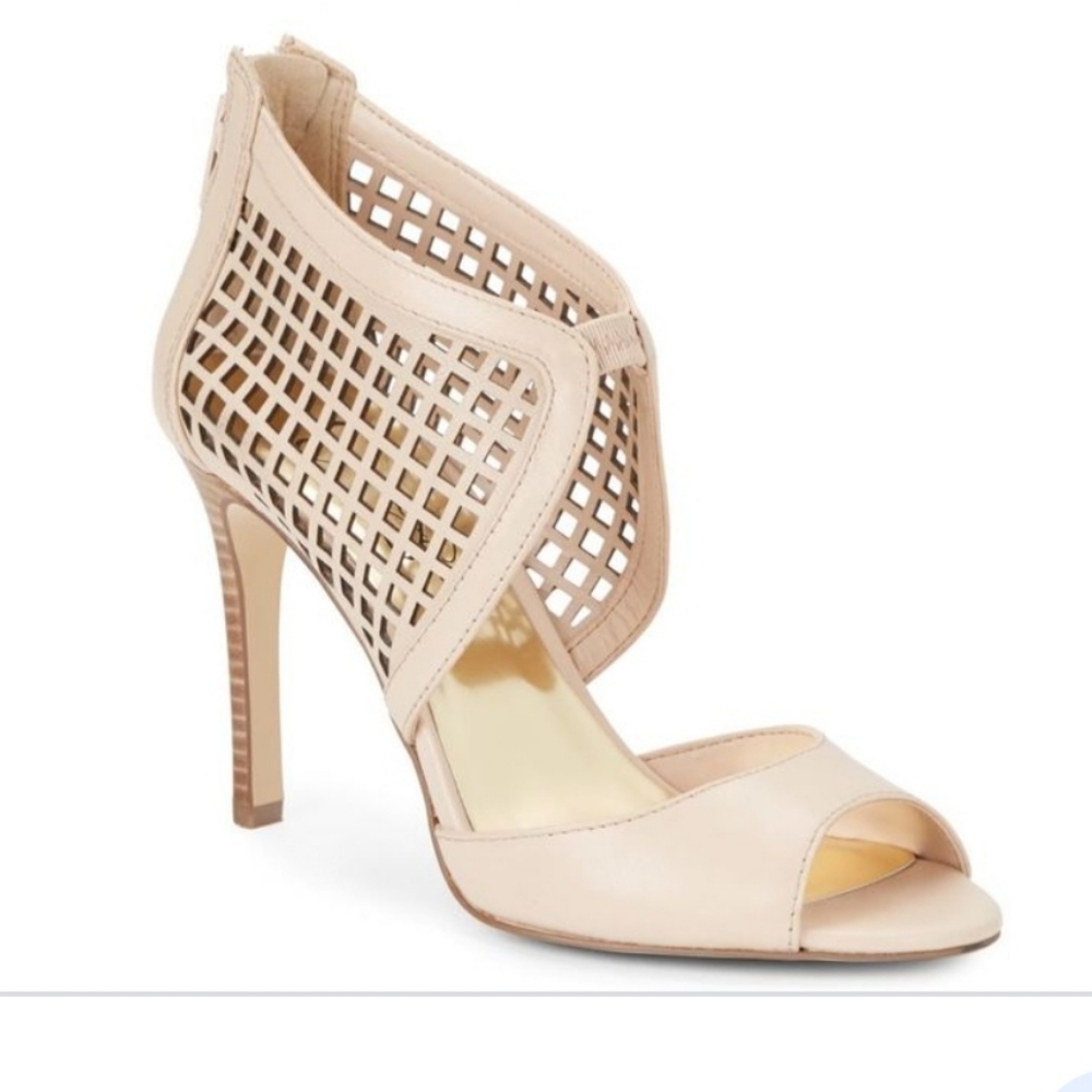 Jessica Simpson peep-toe pumps